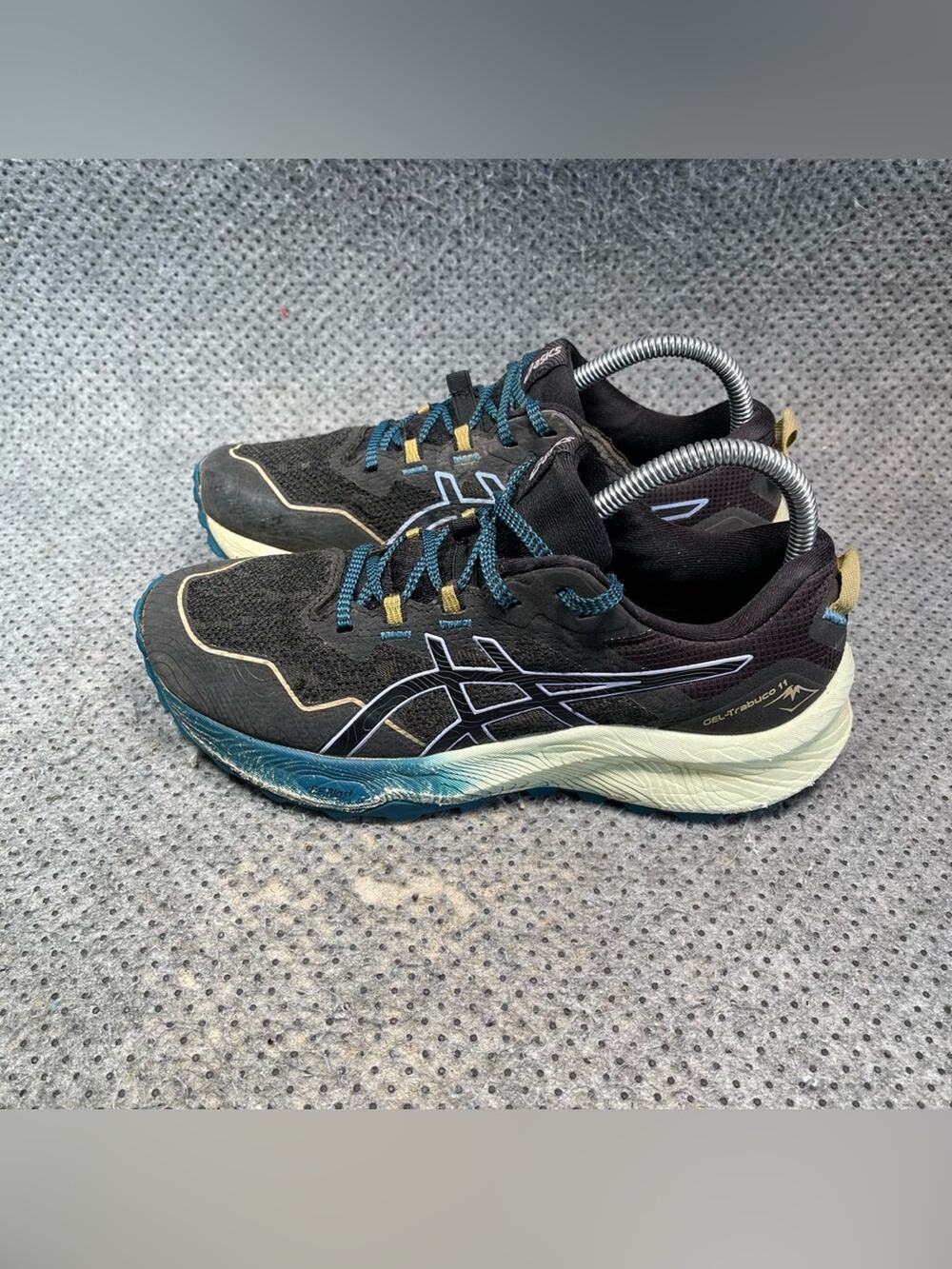 Asics Trabuco 11 Black Running Shoes Size 7.5 Men’s